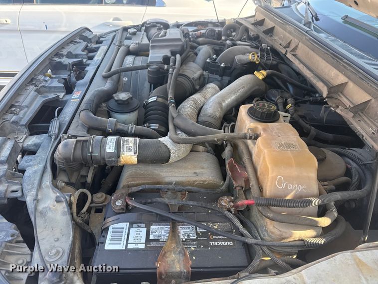 image for item FB8603 2011 Ford F250 Super Duty XLT utility bed pickup truck