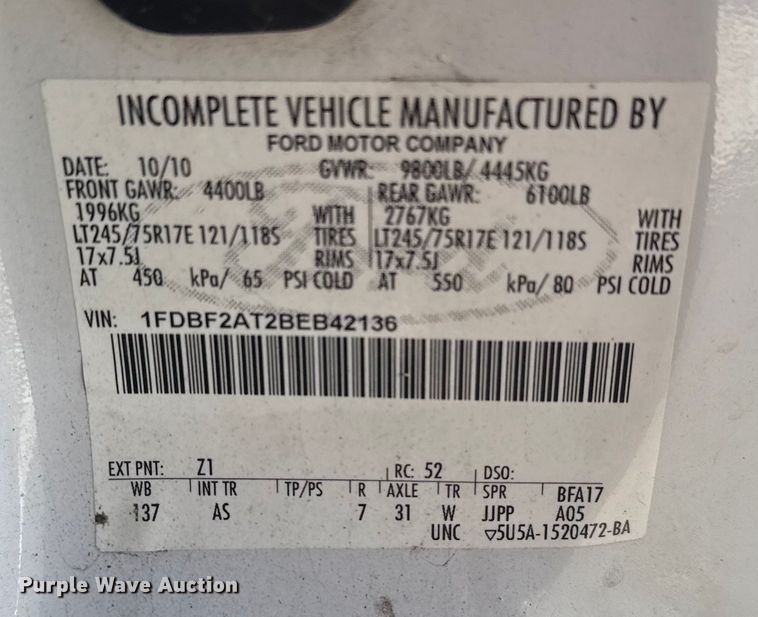 image for item FB8603 2011 Ford F250 Super Duty XLT utility bed pickup truck