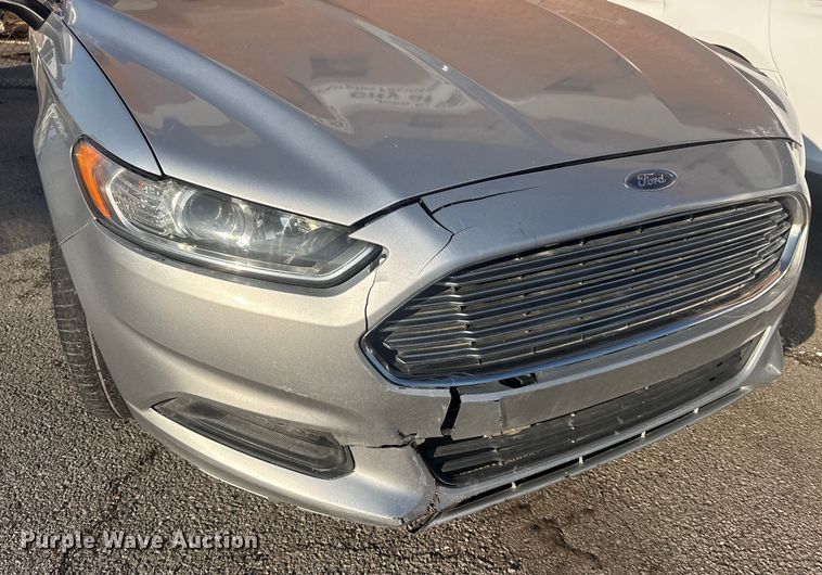 image for item FB8604 2014 Ford Fusion 