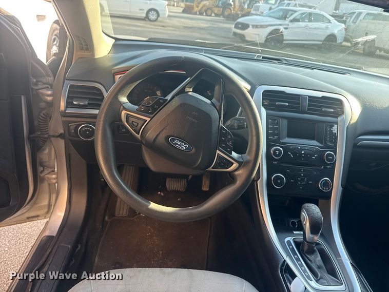 image for item FB8604 2014 Ford Fusion 