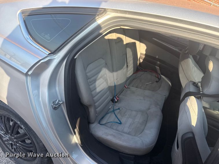 image for item FB8604 2014 Ford Fusion 