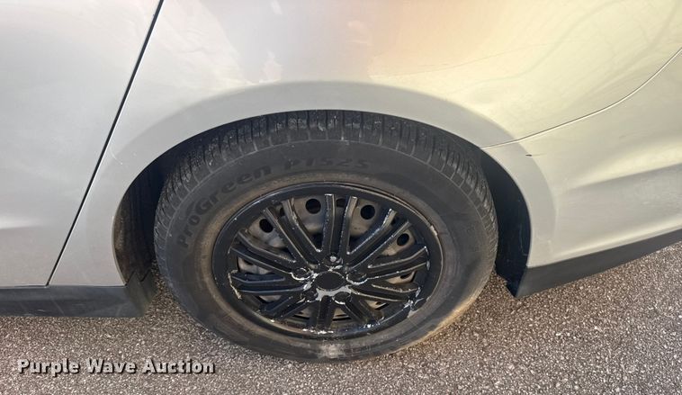 image for item FB8604 2014 Ford Fusion 