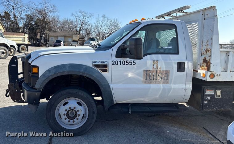 image for item FB8607 2010 Ford F450 Super Duty XL dump truck