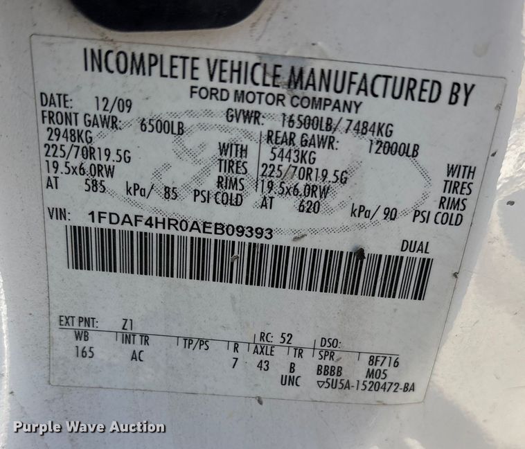 image for item FB8607 2010 Ford F450 Super Duty XL dump truck