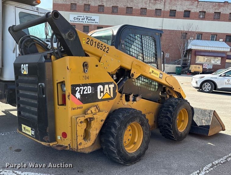 image for item FB8609 2016 Caterpillar 272D skid steer loader