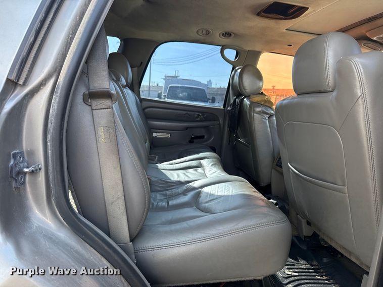 image for item FB8610 2002 GMC Yukon SUV