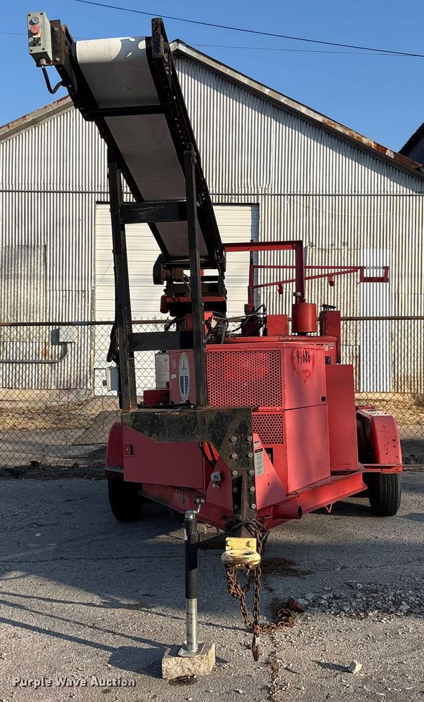 image for item FB8612 1999 Crafco SS250 melter applicator