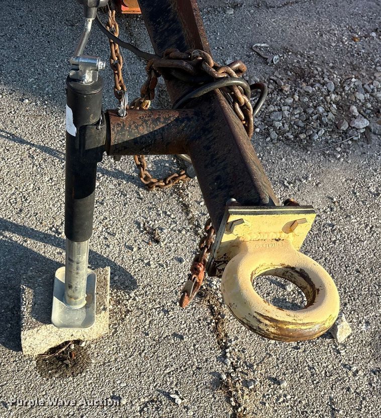 image for item FB8612 1999 Crafco SS250 melter applicator