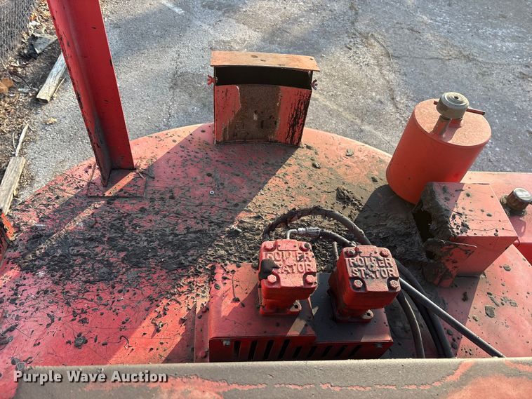 image for item FB8612 1999 Crafco SS250 melter applicator