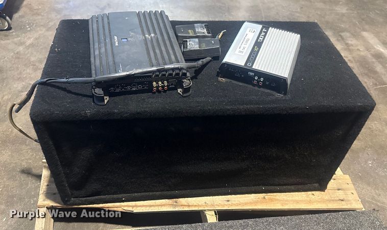 image for item FB8615 Car audio equipment