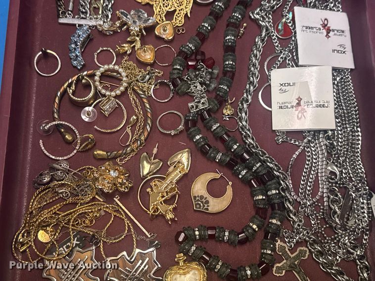 image for item FB8617 Jewelry