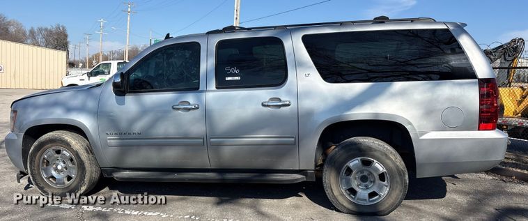 image for item FB8619 2012 Chevrolet Suburban SUV