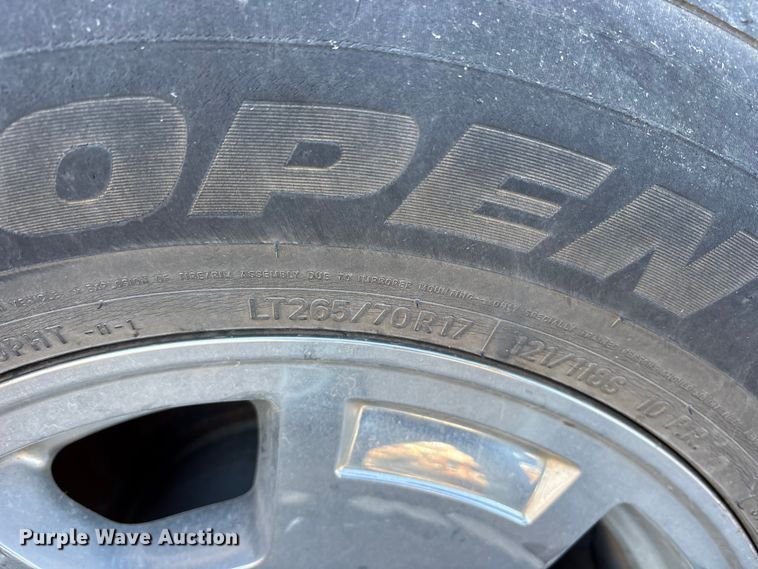 image for item FB8619 2012 Chevrolet Suburban SUV