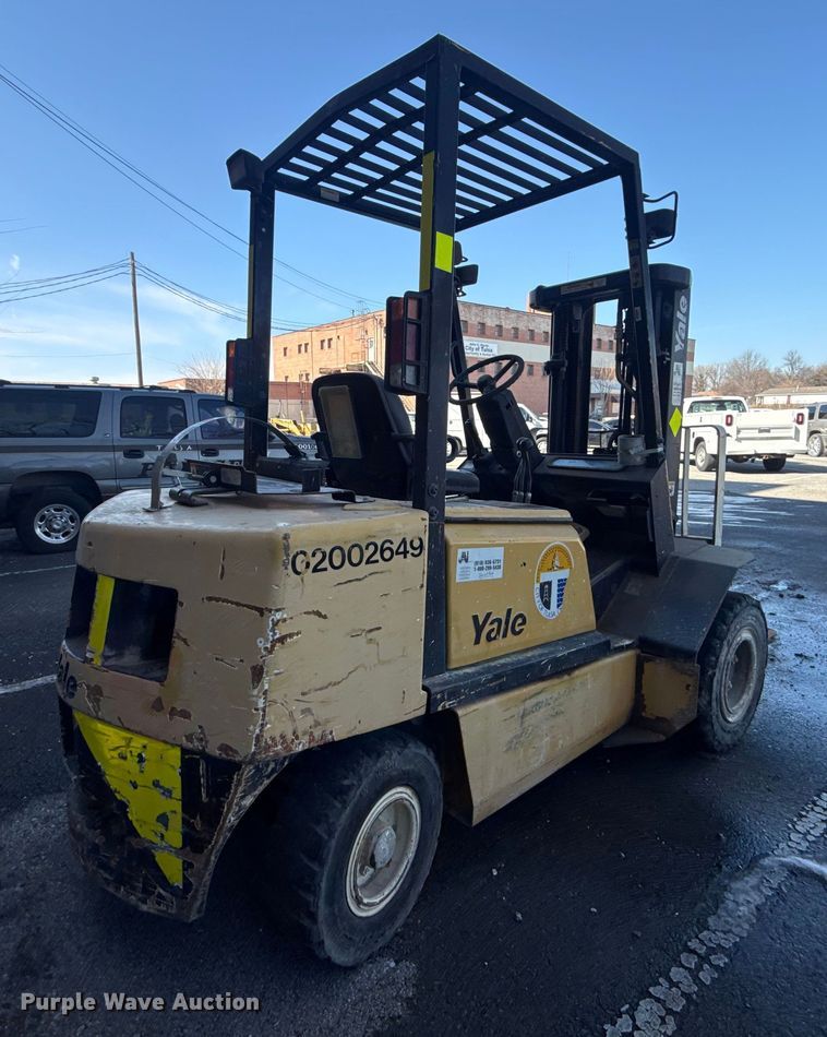 image for item FB8621 2002 Yale GLP060ZG forklift