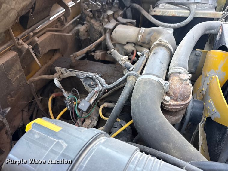 image for item FB8621 2002 Yale GLP060ZG forklift