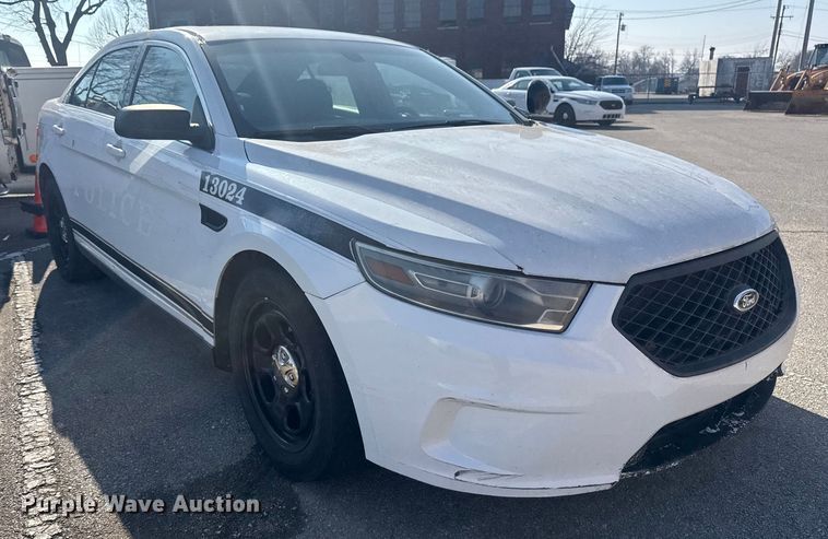 image for item FB8623 2013 Ford Taurus Police Interceptor 