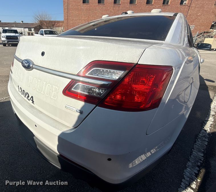 image for item FB8623 2013 Ford Taurus Police Interceptor 