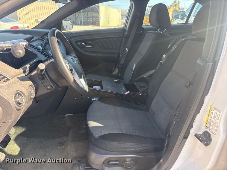 image for item FB8623 2013 Ford Taurus Police Interceptor 