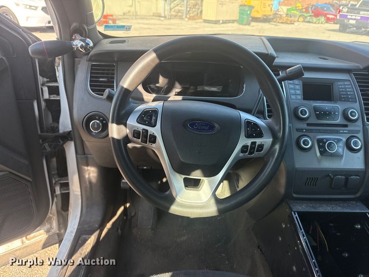 image for item FB8623 2013 Ford Taurus Police Interceptor 