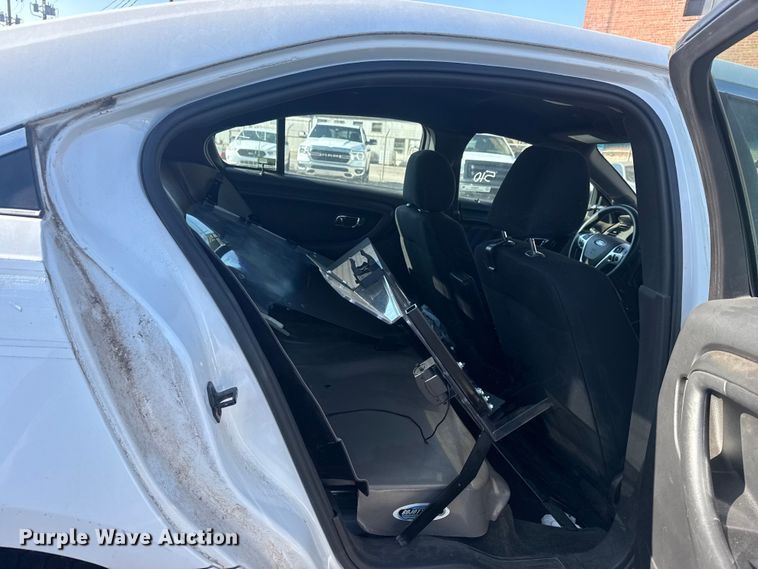 image for item FB8623 2013 Ford Taurus Police Interceptor 