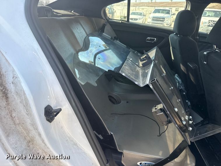 image for item FB8623 2013 Ford Taurus Police Interceptor 