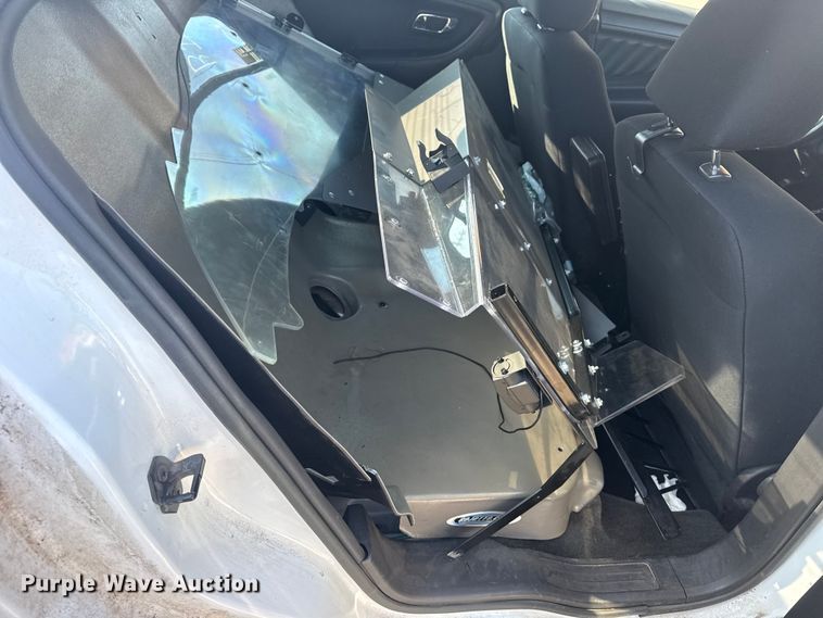 image for item FB8623 2013 Ford Taurus Police Interceptor 