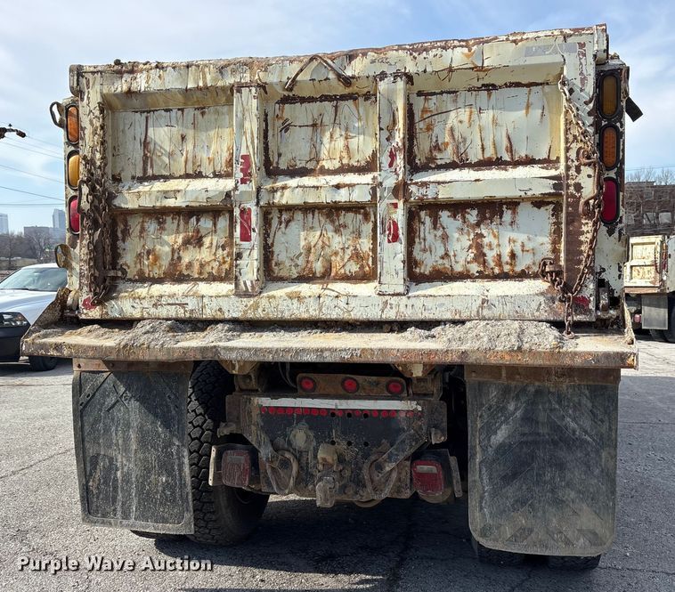 image for item FB8624 2011 International SF625 dump truck