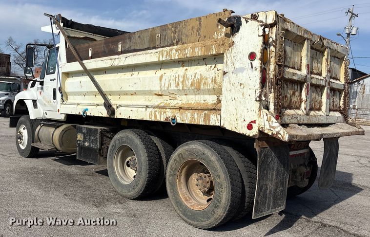 image for item FB8624 2011 International SF625 dump truck