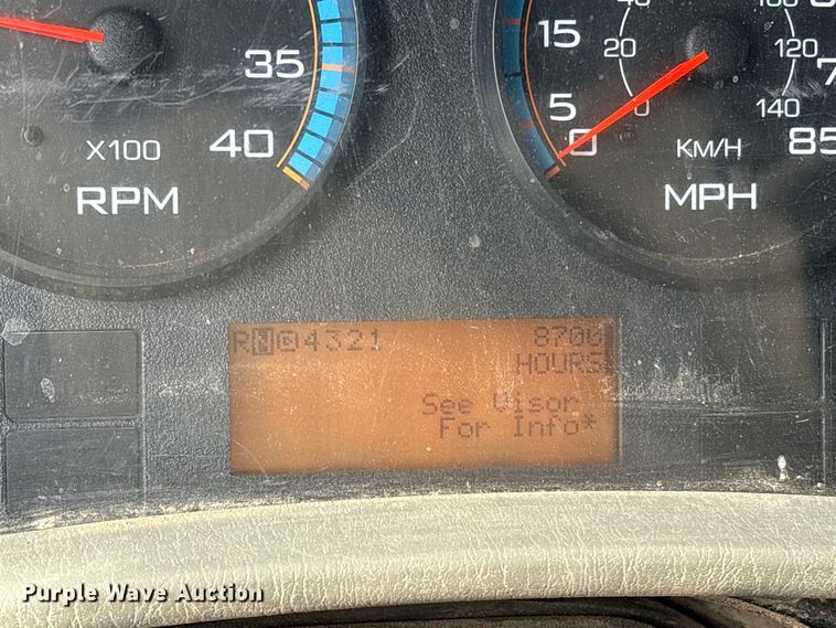 image for item FB8624 2011 International SF625 dump truck