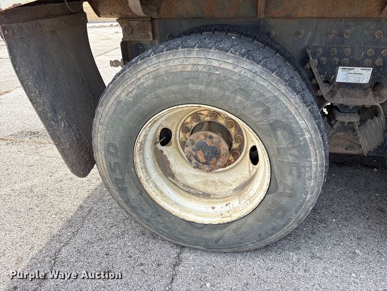 image for item FB8624 2011 International SF625 dump truck