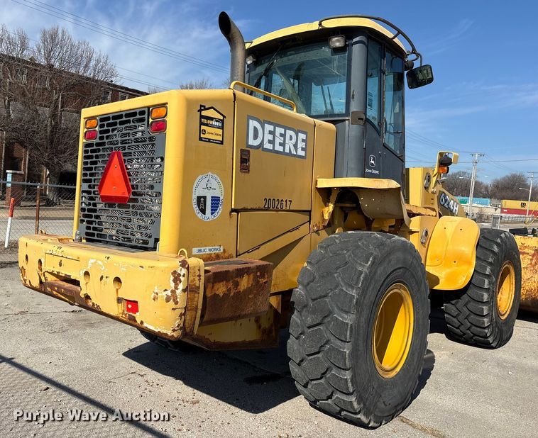 image for item FB8625 2002 John Deere 624H wheel loader