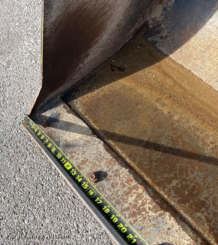 image for item FB8626 2013 Case 580 Super N backhoe