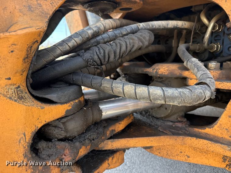 image for item FB8626 2013 Case 580 Super N backhoe