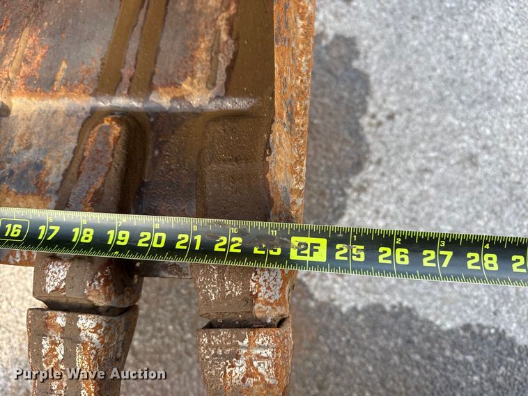 image for item FB8626 2013 Case 580 Super N backhoe