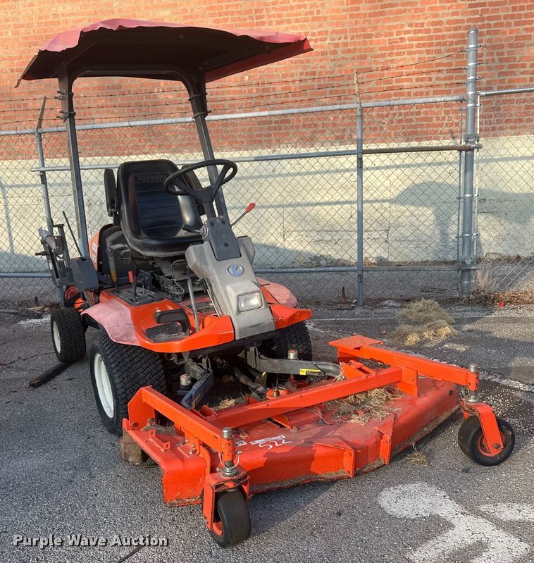 image for item FB8627 2005 Kubota F2560 lawn mower