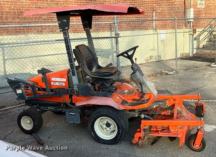 image for item FB8627 2005 Kubota F2560 lawn mower