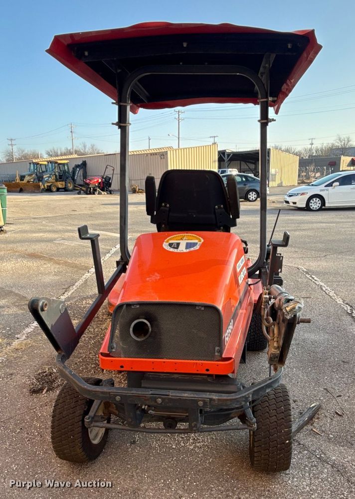 image for item FB8627 2005 Kubota F2560 lawn mower