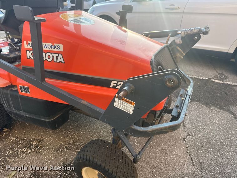 image for item FB8627 2005 Kubota F2560 lawn mower