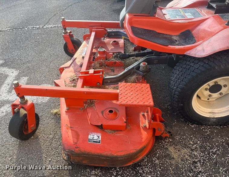 image for item FB8627 2005 Kubota F2560 lawn mower