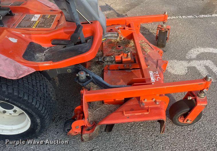 image for item FB8627 2005 Kubota F2560 lawn mower