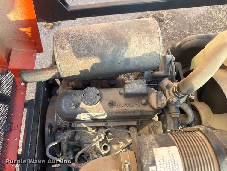 image for item FB8627 2005 Kubota F2560 lawn mower