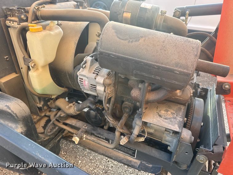 image for item FB8627 2005 Kubota F2560 lawn mower