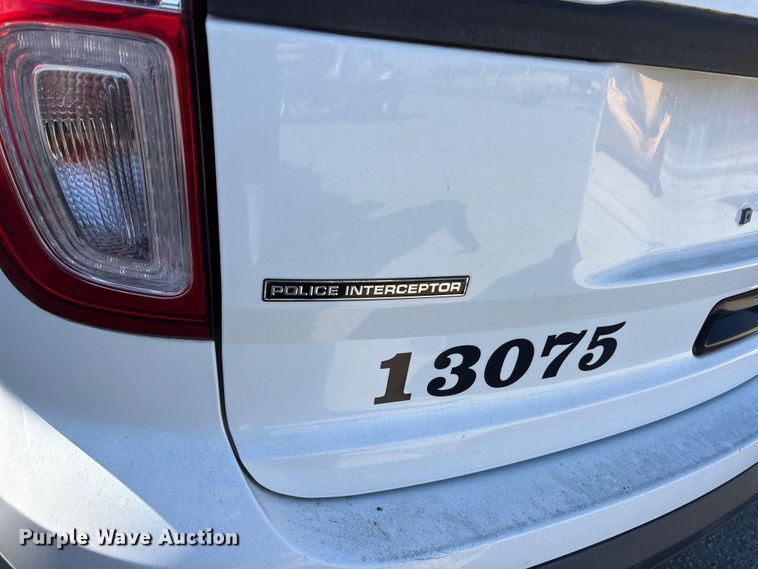 image for item FB8628 2013 Ford Explorer Police Interceptor SUV