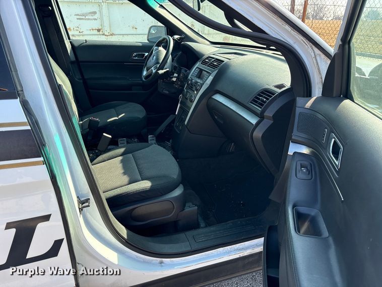 image for item FB8628 2013 Ford Explorer Police Interceptor SUV