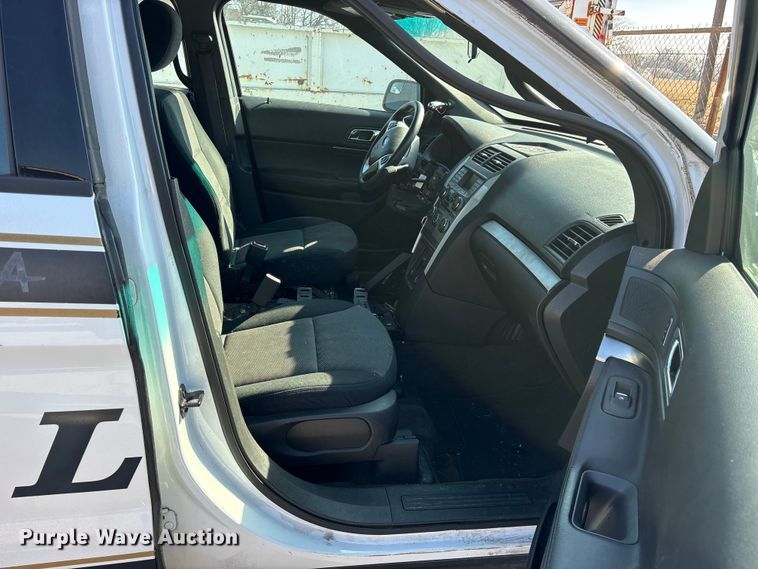 image for item FB8628 2013 Ford Explorer Police Interceptor SUV