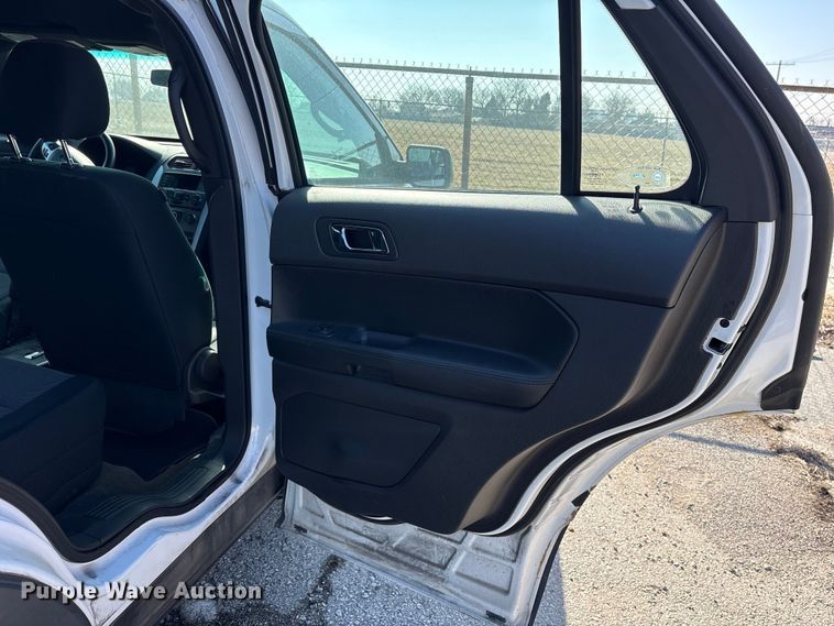 image for item FB8628 2013 Ford Explorer Police Interceptor SUV