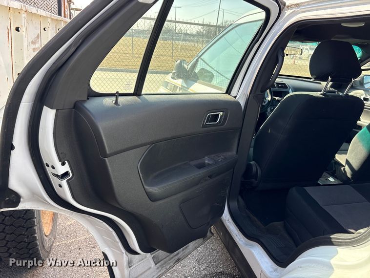 image for item FB8628 2013 Ford Explorer Police Interceptor SUV