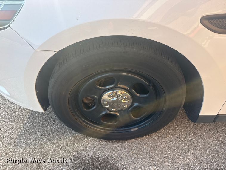 image for item FB8629 2014 Ford Taurus Police Interceptor 