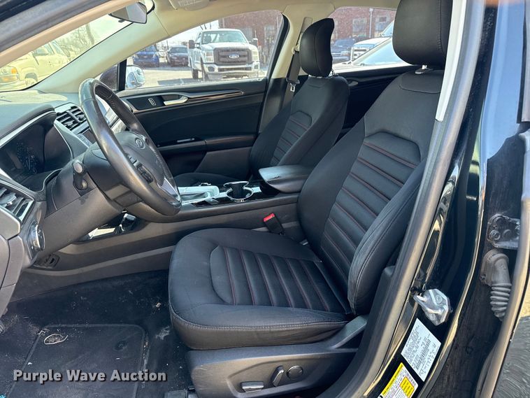 image for item FB8632 2014 Ford Fusion 