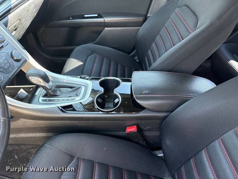 image for item FB8632 2014 Ford Fusion 